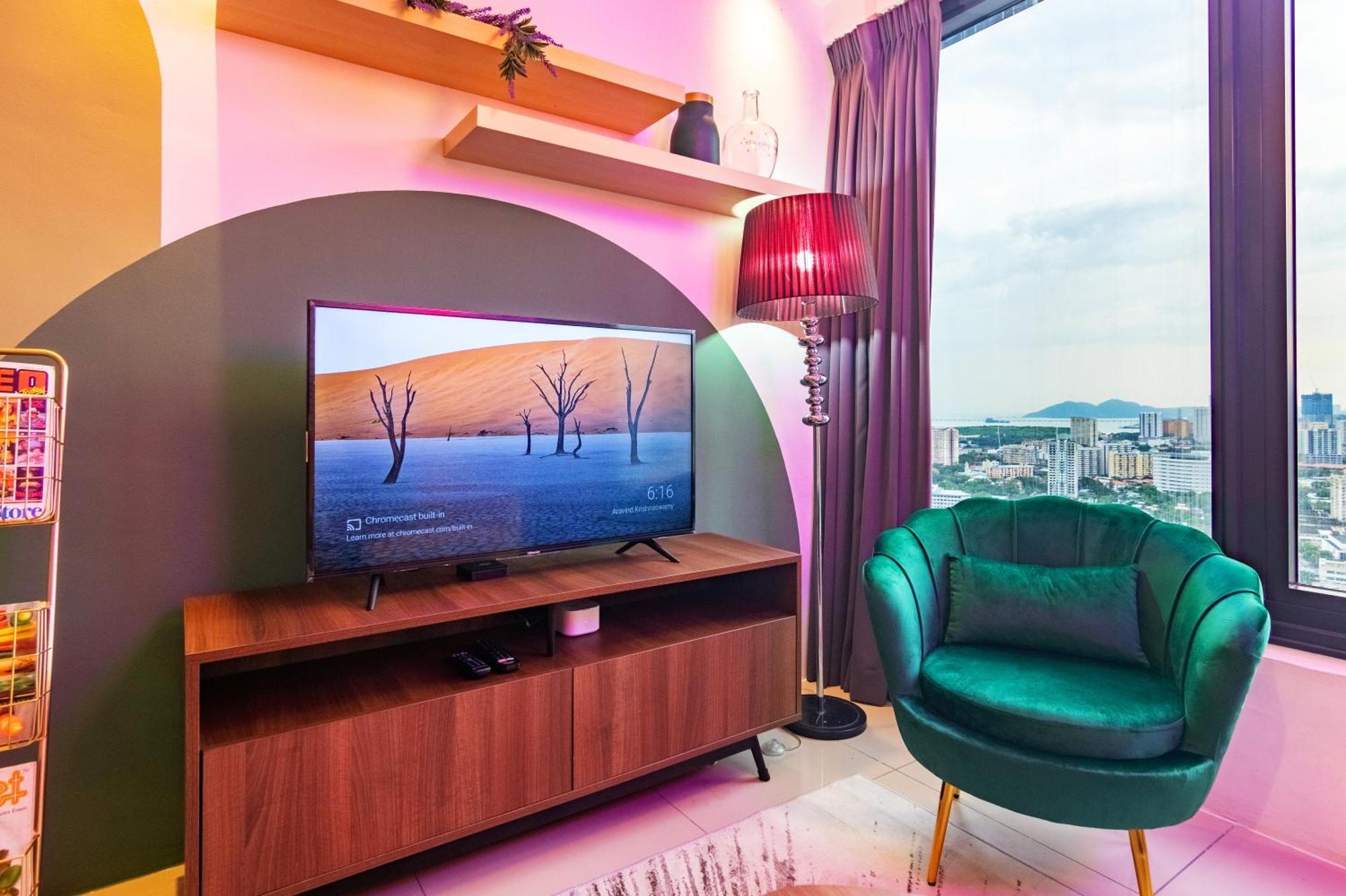 Tropicana 218 Macalister X Airlevate Suites George Town Kamer foto