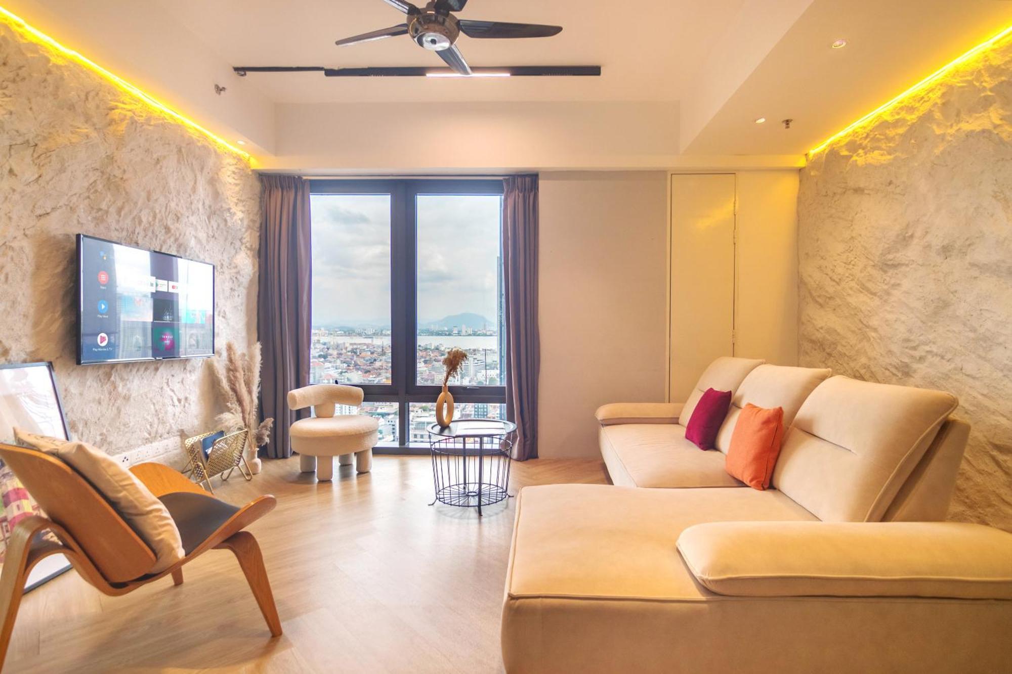 Tropicana 218 Macalister X Airlevate Suites George Town Buitenkant foto